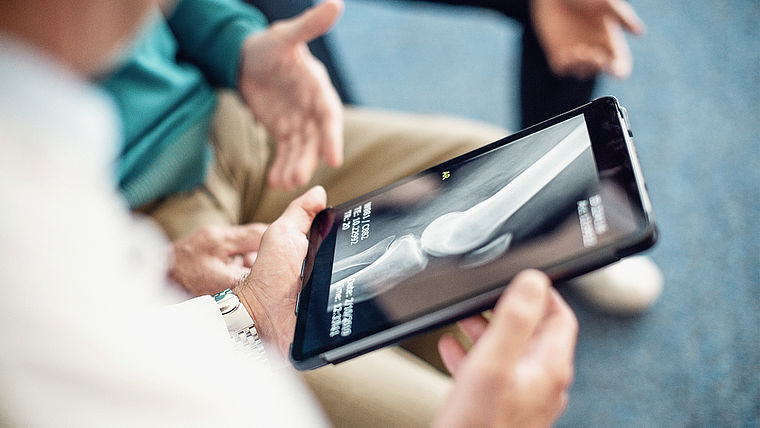 Dürfen Angehörige Einsicht in die Patientenakte nehmen?