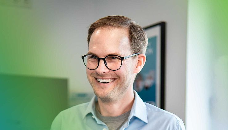 Frederic Schulmeister, Inhaber der Fusskundig-Podologie im Interview mit Optica und Zukunft Praxis
