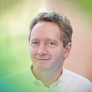 Wolfgang Oster, VDB